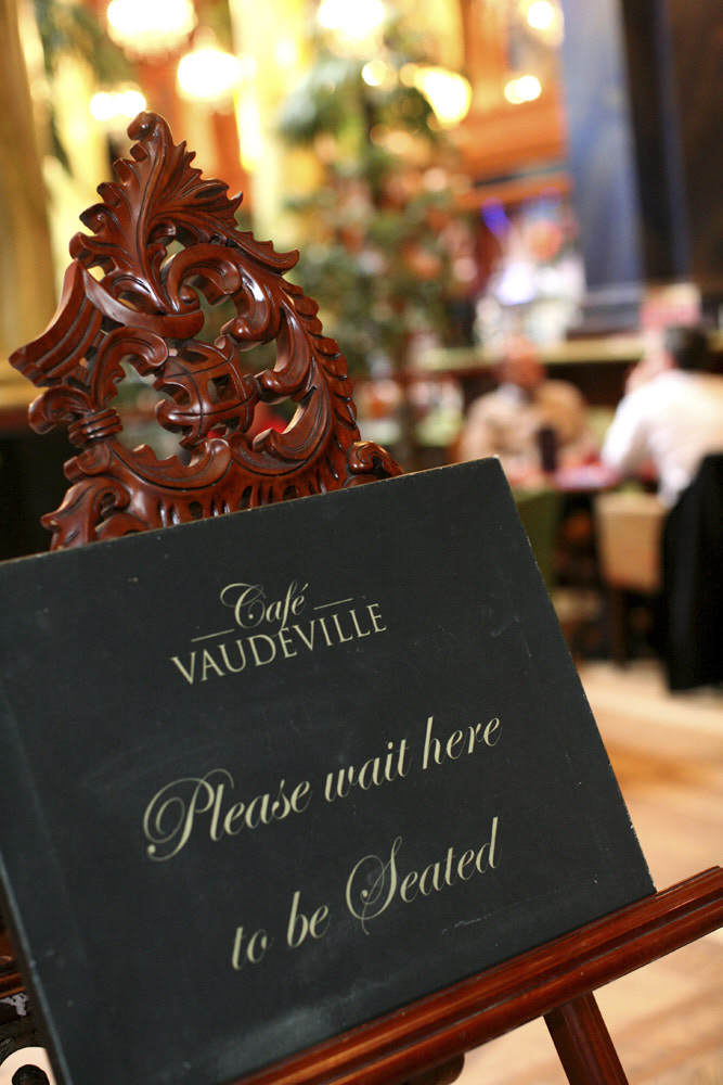 Cafe Vaudeville 003