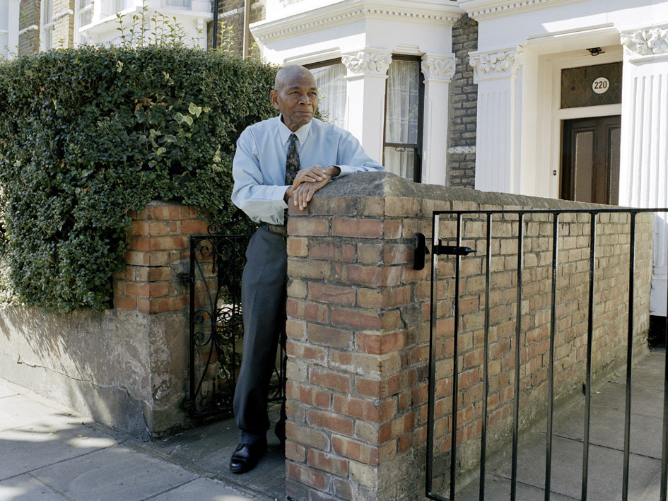 Intimate Strangers 002