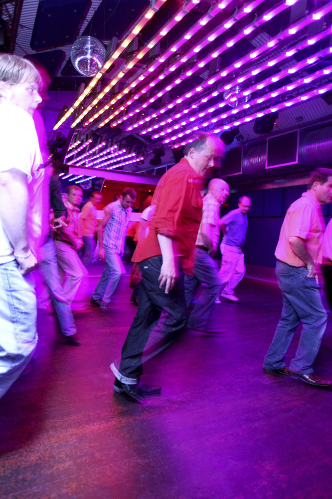 Lines and Bears Gay Line Dancing 006
