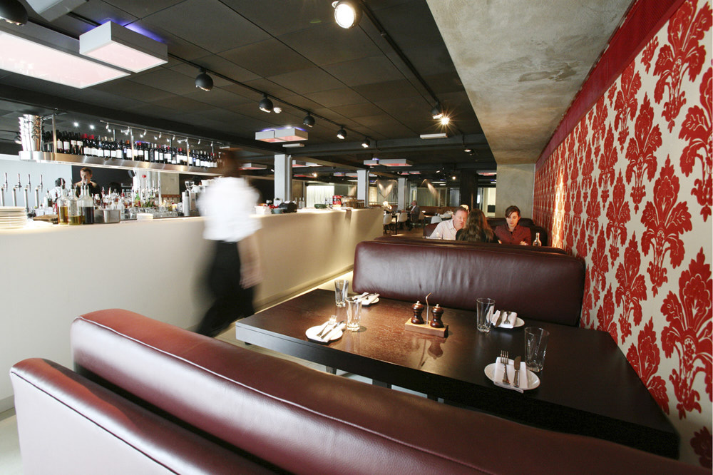 Restaurant 002